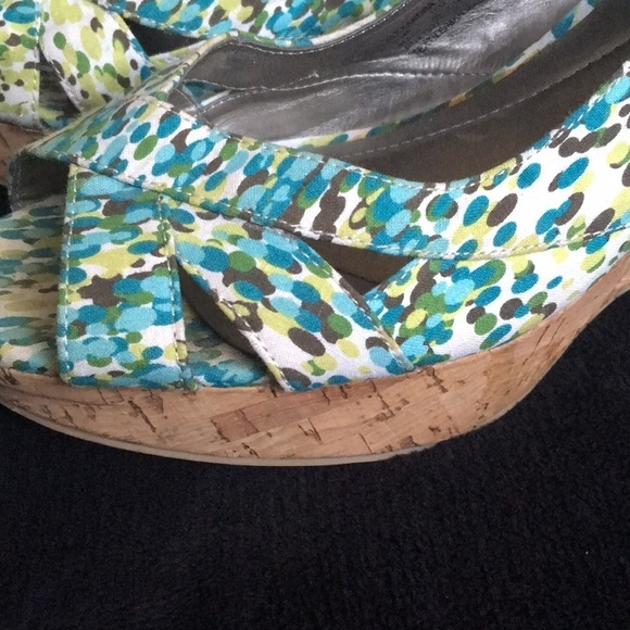 Apt 9 Green And Blue Open Toe Wedges Women’s Shoes - Picture 4 of 13